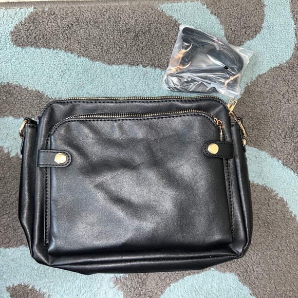 Purse - Picture 1 of 2